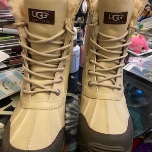 UGG Adirondack super warm snow boots